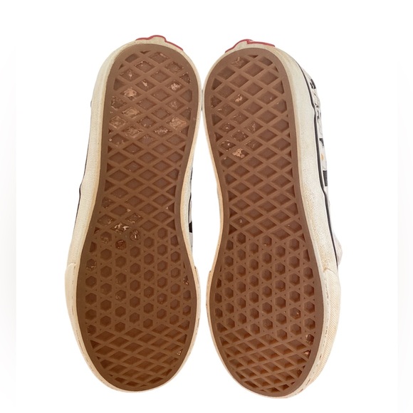 Vans Doheny Skate Shoes | girls 4 | black white checkered daisy | low sneaker - Picture 6 of 7